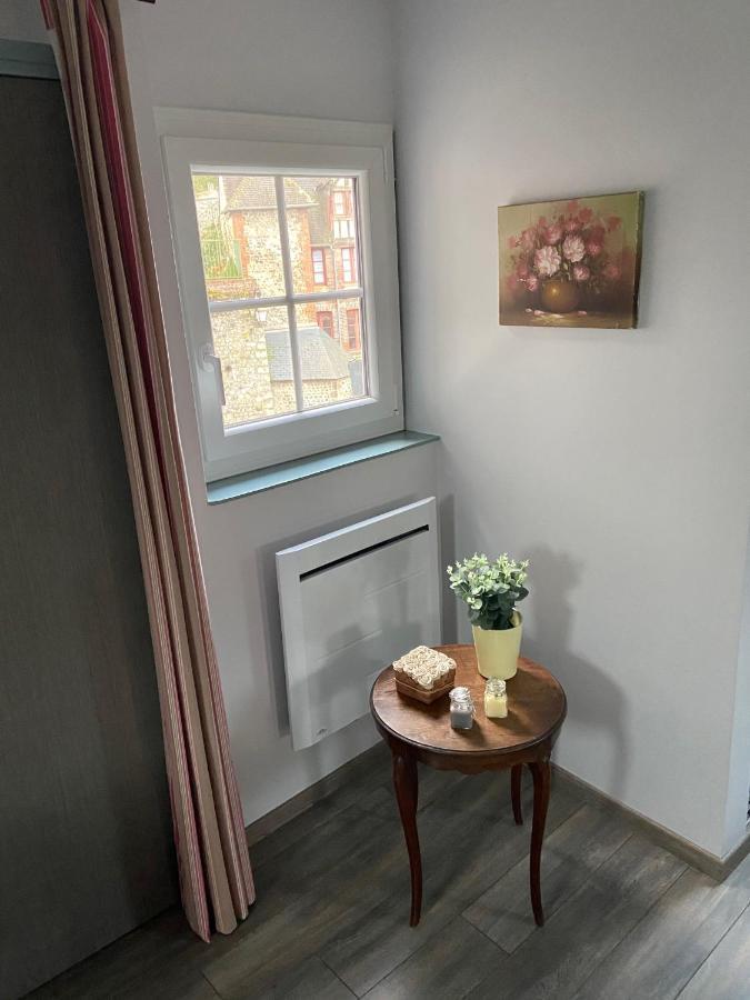 Appartamento Sous Les Toits D'Honfleur Esterno foto