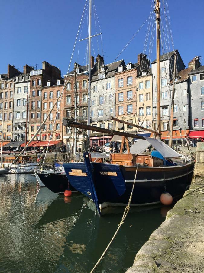 Appartamento Sous Les Toits D'Honfleur Esterno foto