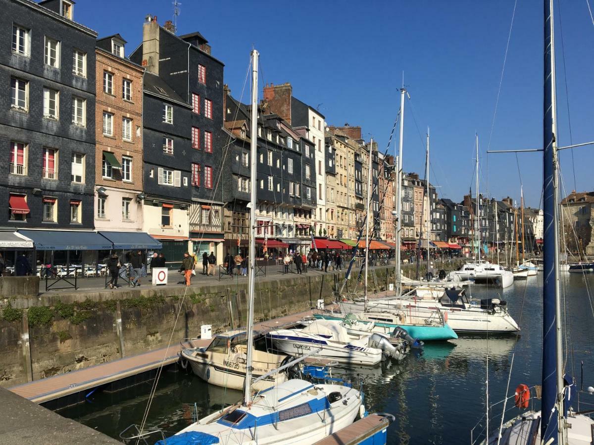 Appartamento Sous Les Toits D'Honfleur Esterno foto
